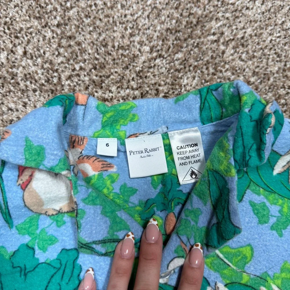 Peter Rabbit Beatrix Potter Kids Pajama Top Blue‎ Storybook Print Size 6